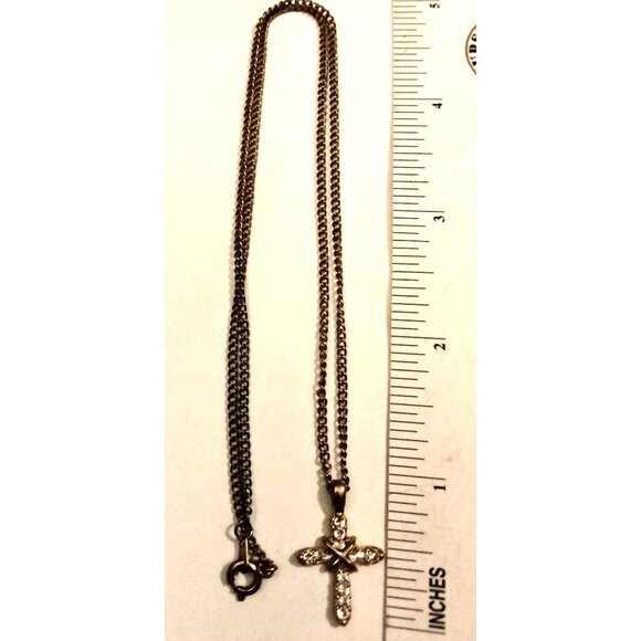 Vintage Cross Pendant Necklace Gold Tone Chain Rhinestone - Picture 3 of 4